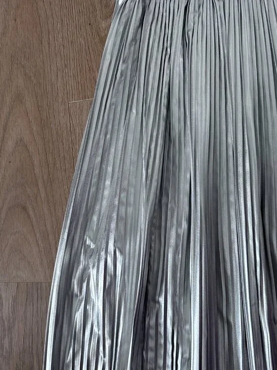 Metallic Accordion Pleated Midi Skirt sz M - Silver - Picture 3 of 7